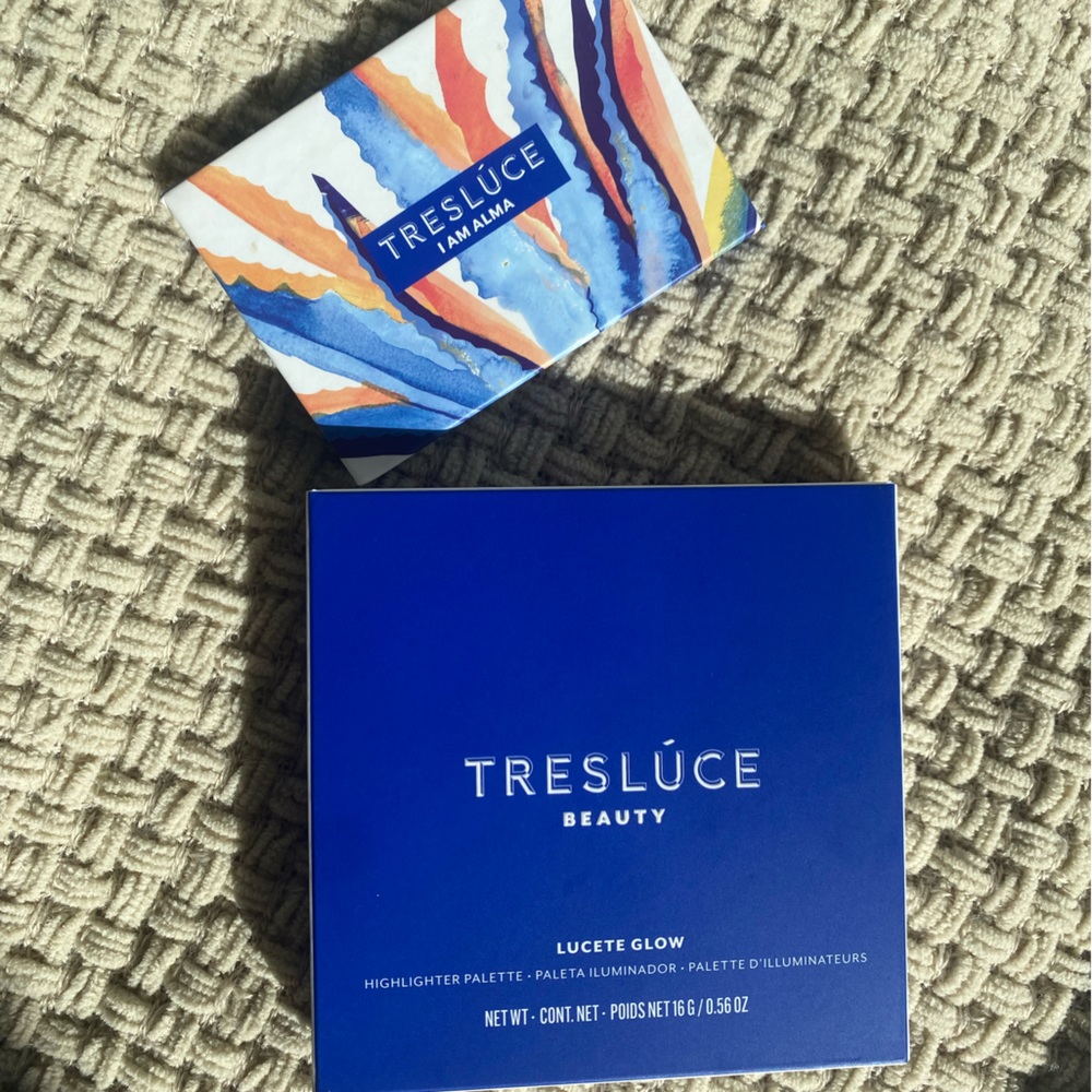 Tres Lúce highlighter and eyeshadow bundle!